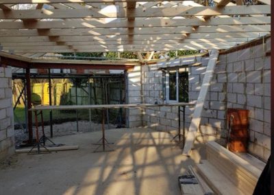 New roof being installed on new property in Gloucester